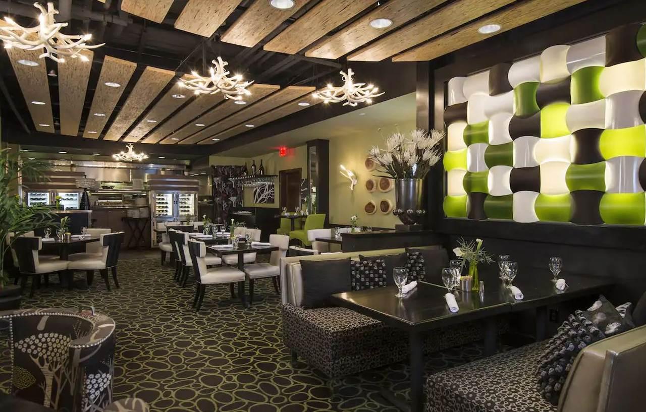 Oxford Hotel Bend Bagian luar foto